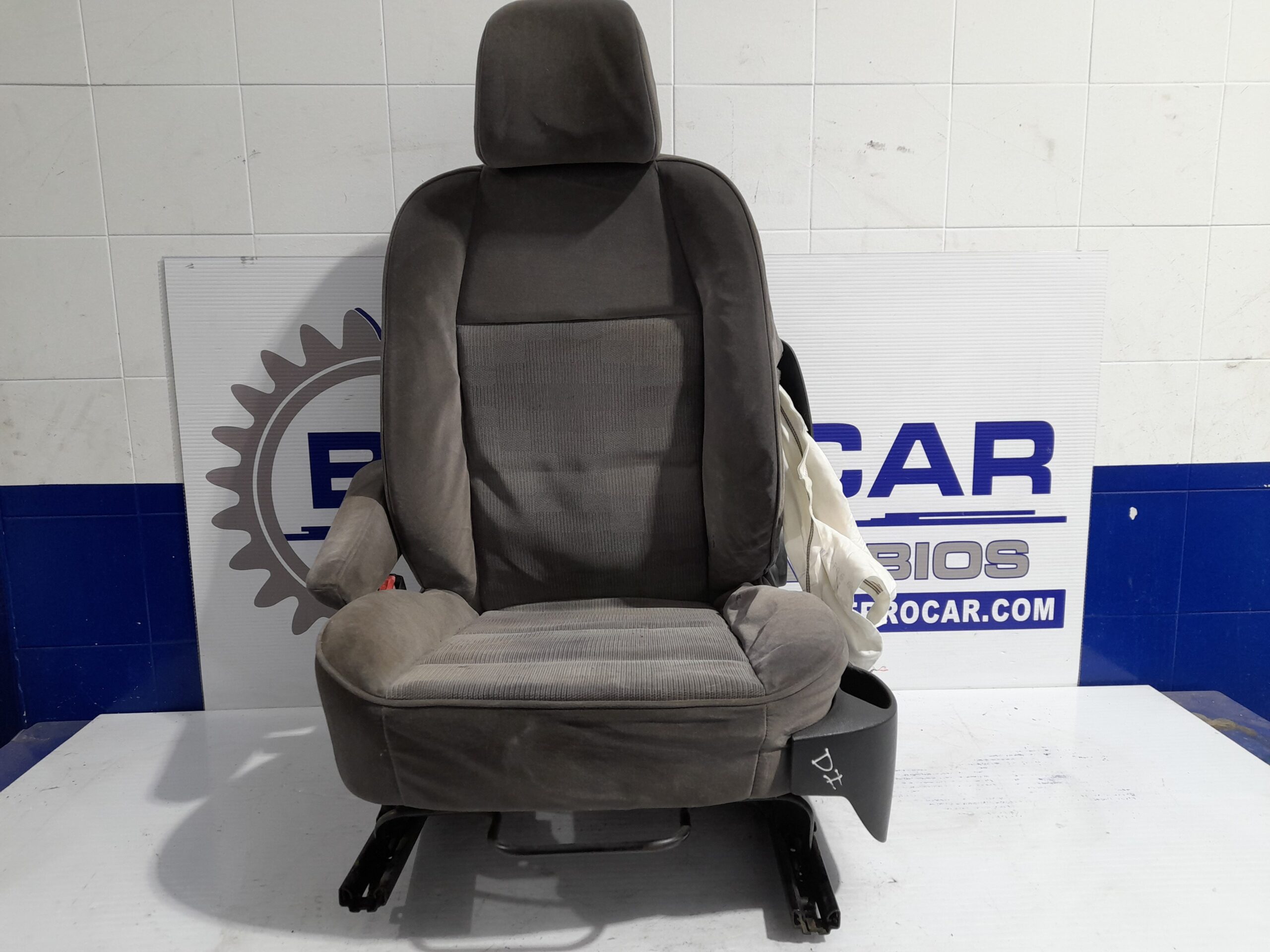 asiento_delantero_izquierdo_8872hc_peugeot_307_s1_2_0_hdi_cat