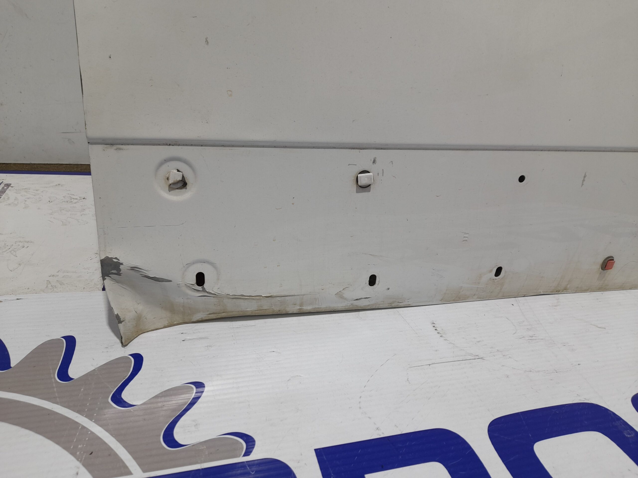 puerta_trasera_derecha_8703g2_peugeot_boxer_caja_cerrada