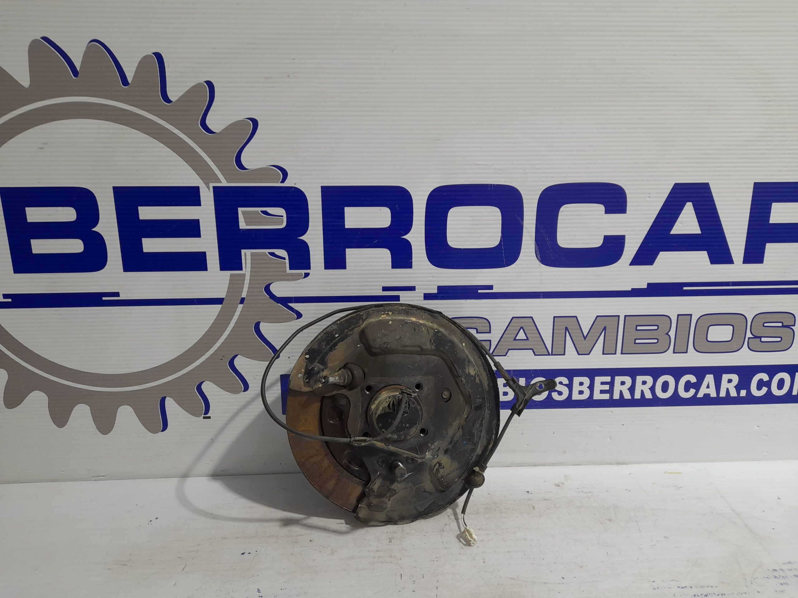 mangueta_trasera_derecha_8954402010_toyota_avensis_berlina_t25