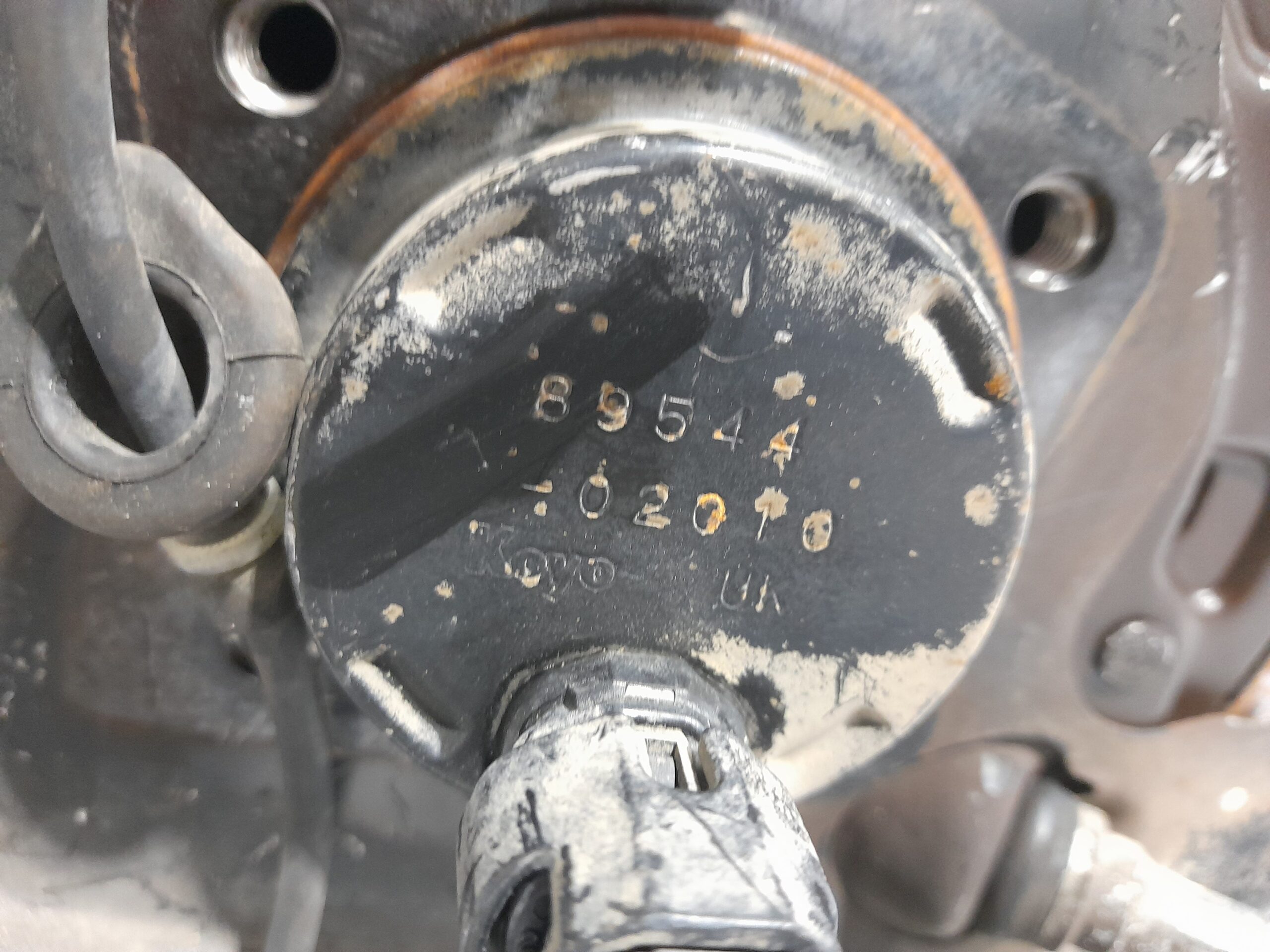 mangueta_trasera_derecha_8954402010_toyota_avensis_berlina_t25