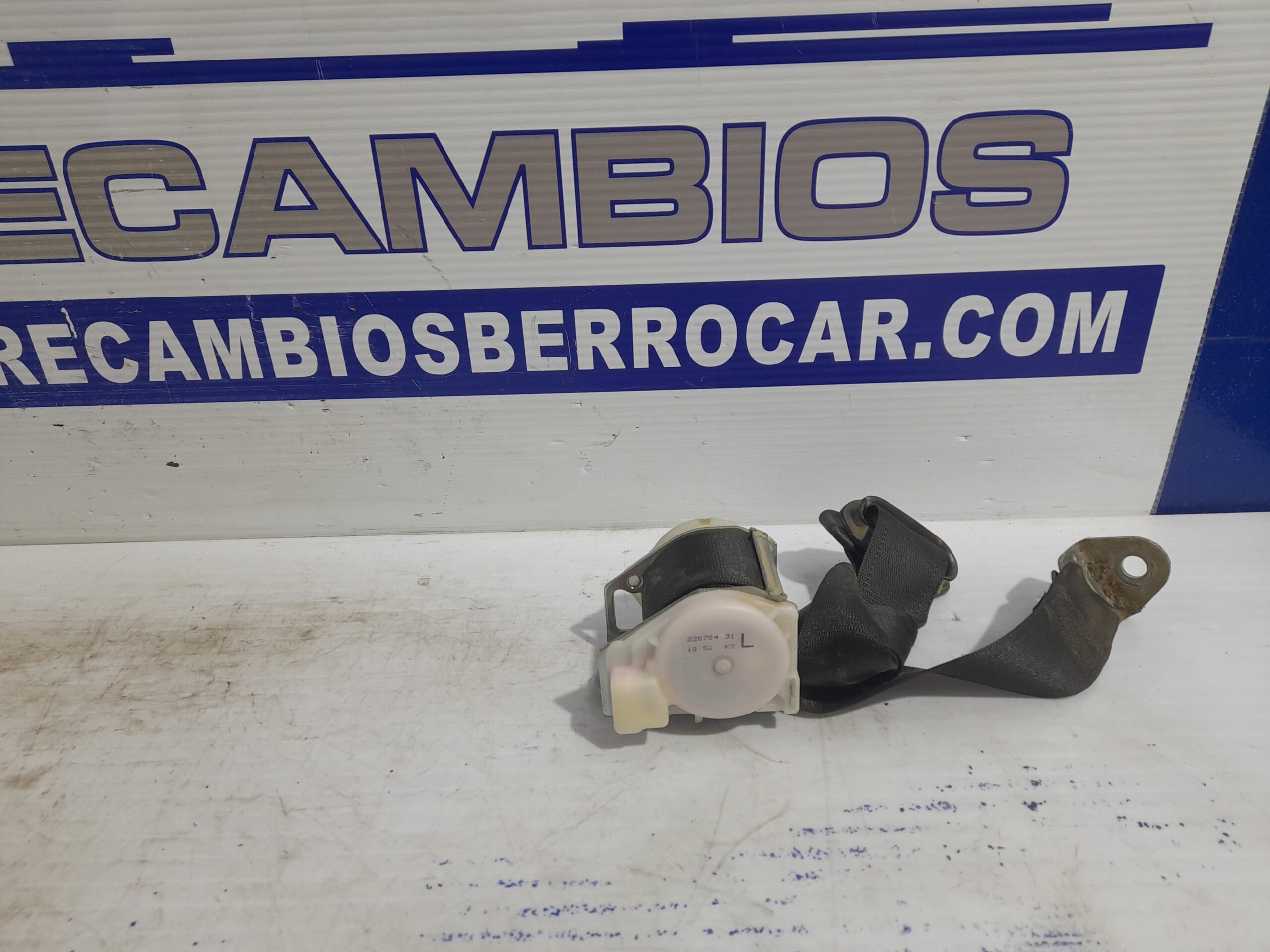 cinturon_seguridad_trasero_izquierdo_220704_opel_zafira_a_elegance