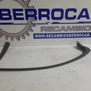moldura_lateral_a2037350171_mercedes_benz_clase_c_w203_berlina_2_2_cdi_cat