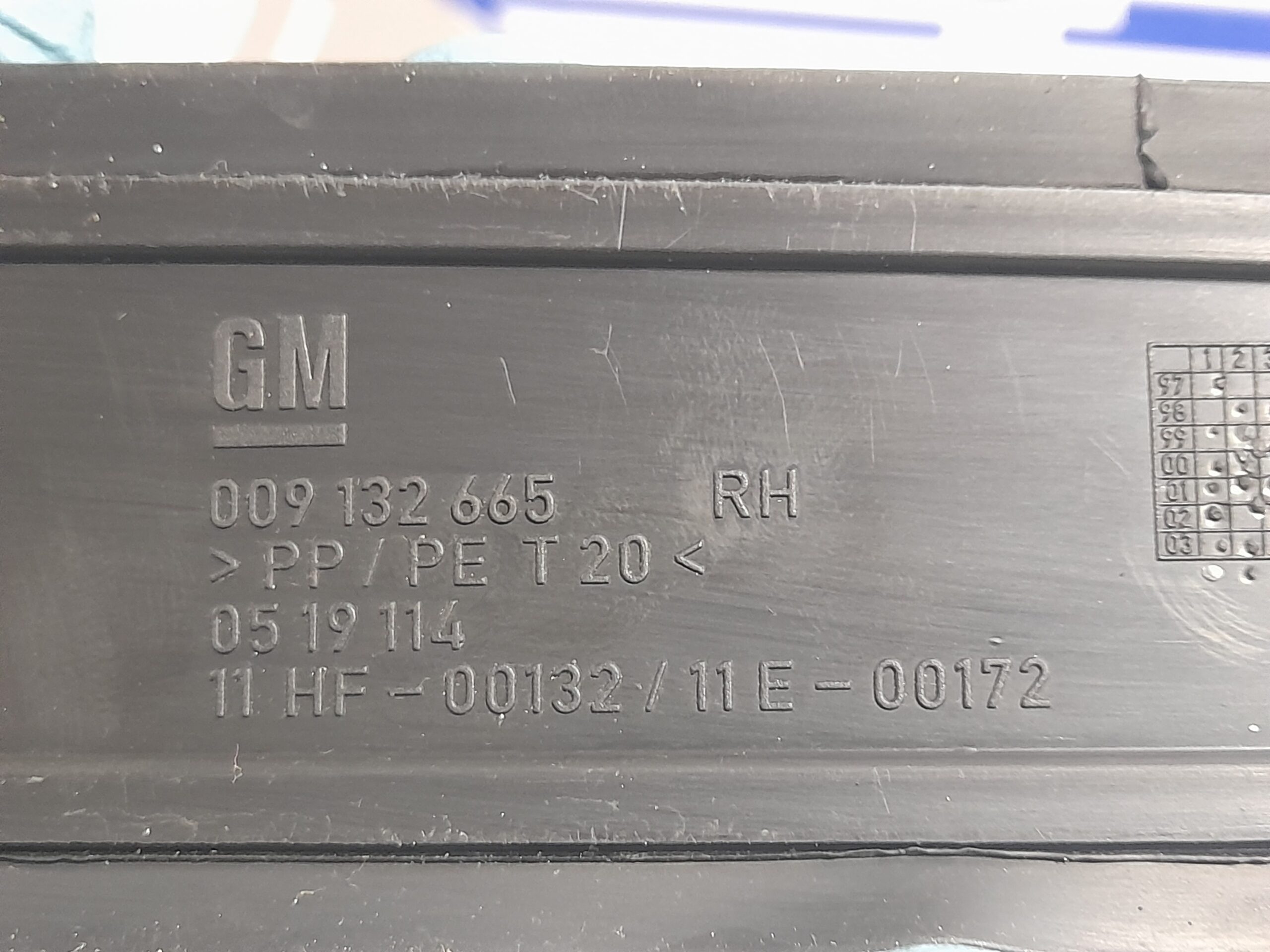 goma_contorno_009132665_opel_zafira_a_elegance