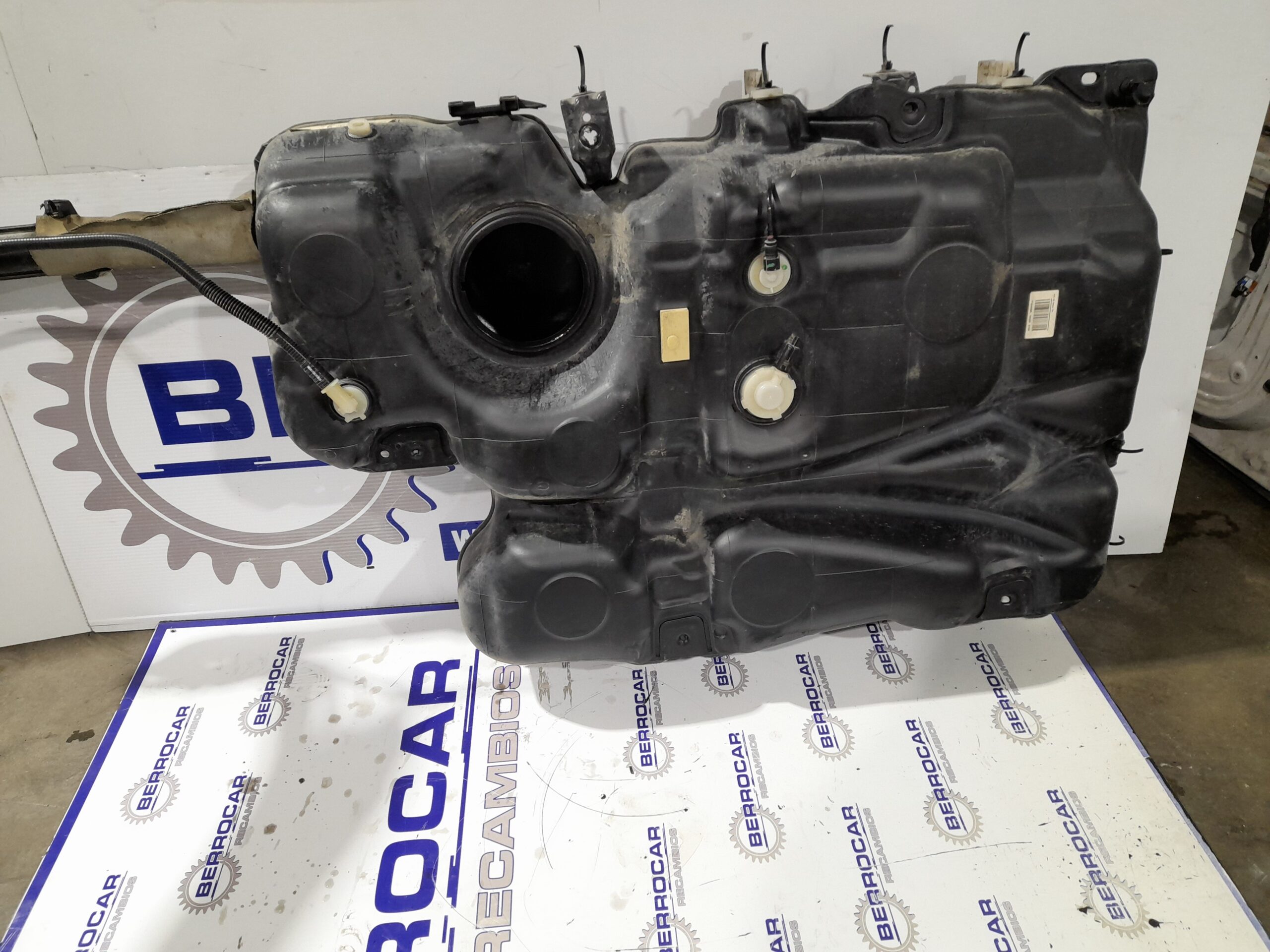 deposito_combustible_9811260780_peugeot_expert_furgon_1_6_blue_hdi_fap