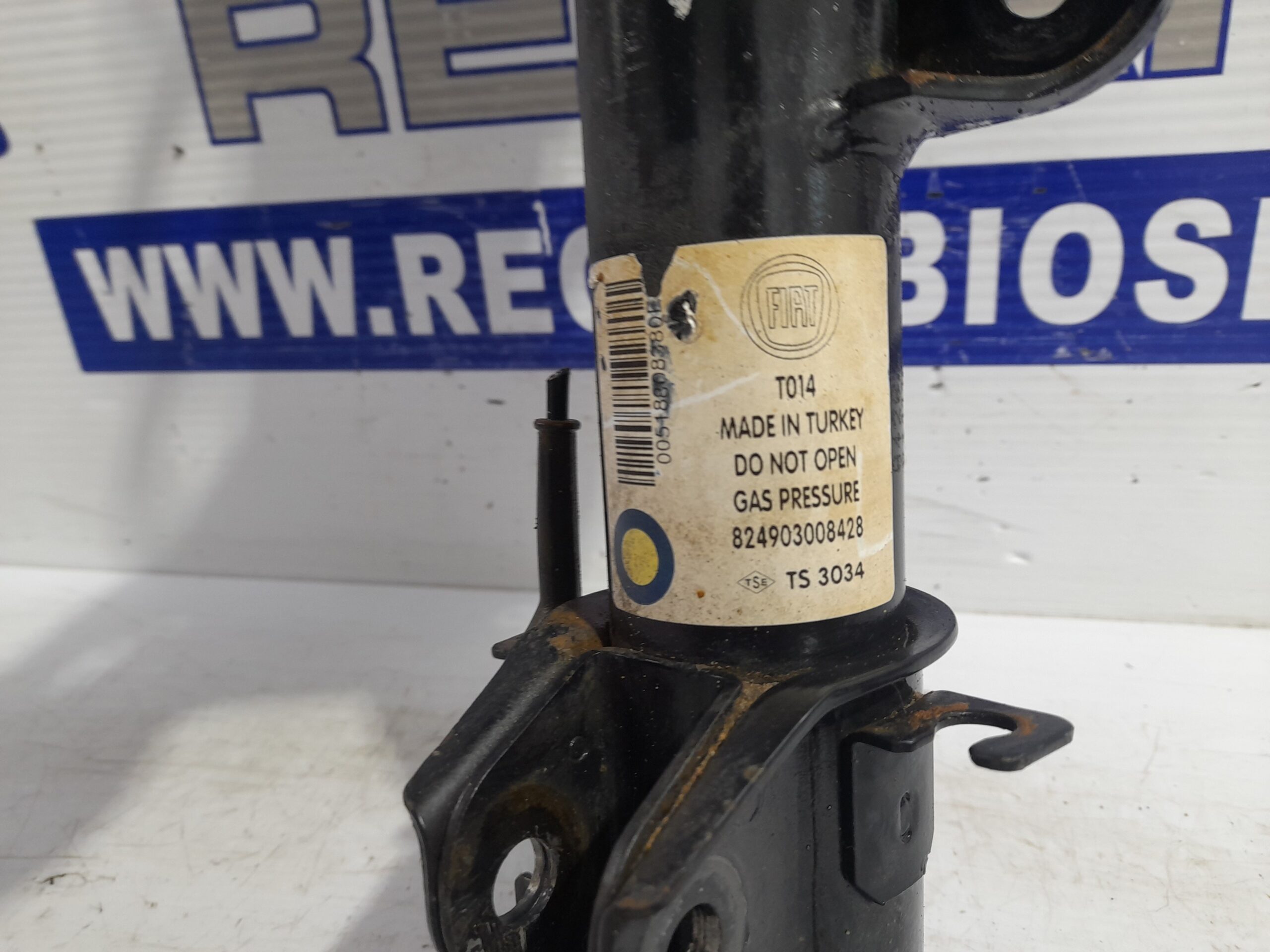 amortiguador_delantero_izquierdo_824903008428_fiat_doblo_ii_cargo_263_1_3_16v_m_jet_cat