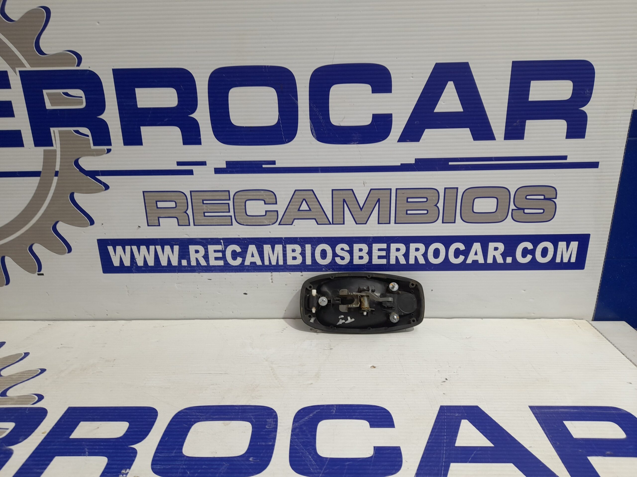 maneta_exterior_trasera_izquierda_242940a_fiat_doblo_ii_cargo_263_1_3_16v_m_jet_cat