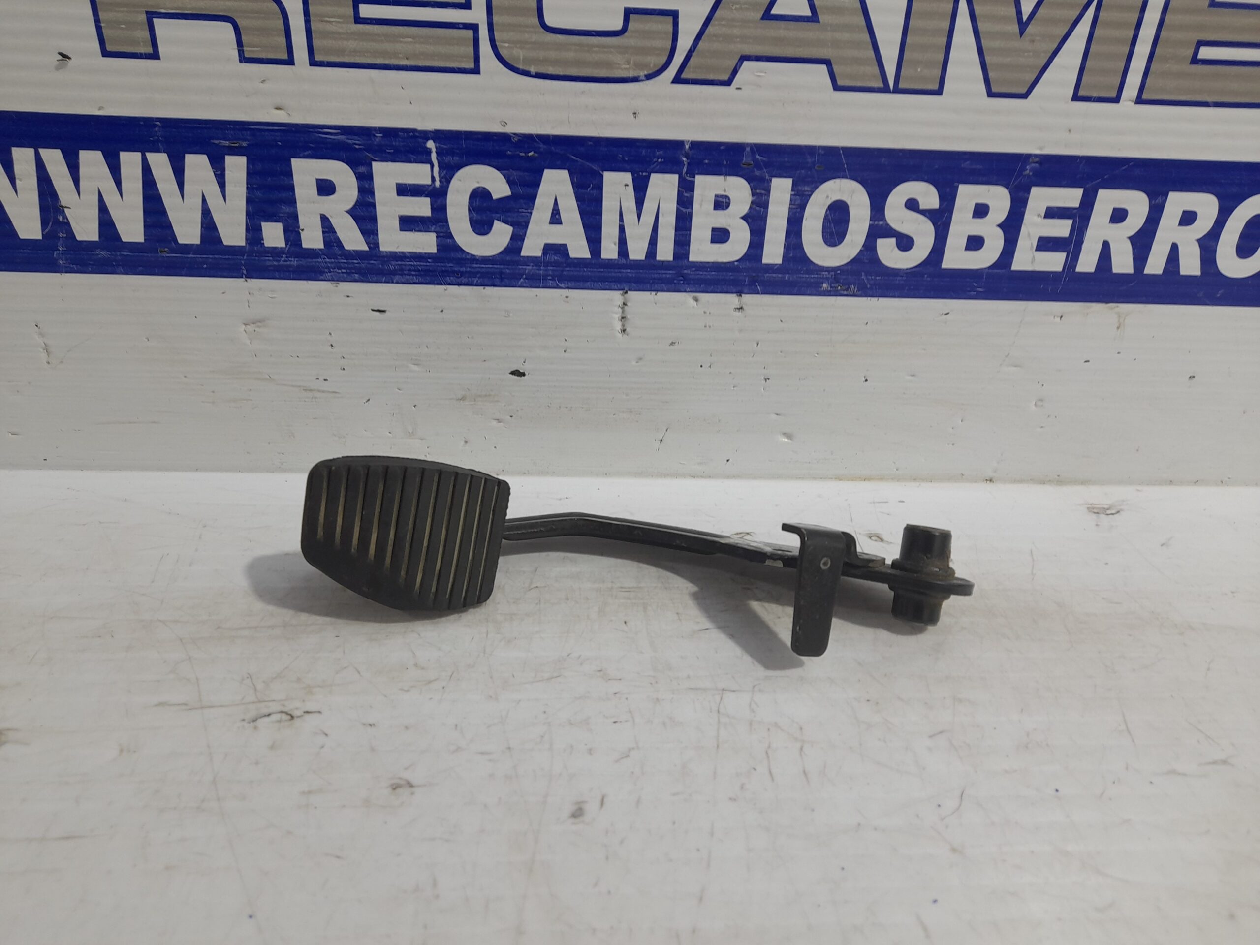 pedal_freno_2060815_citr_n_jumpy_1_9_diesel