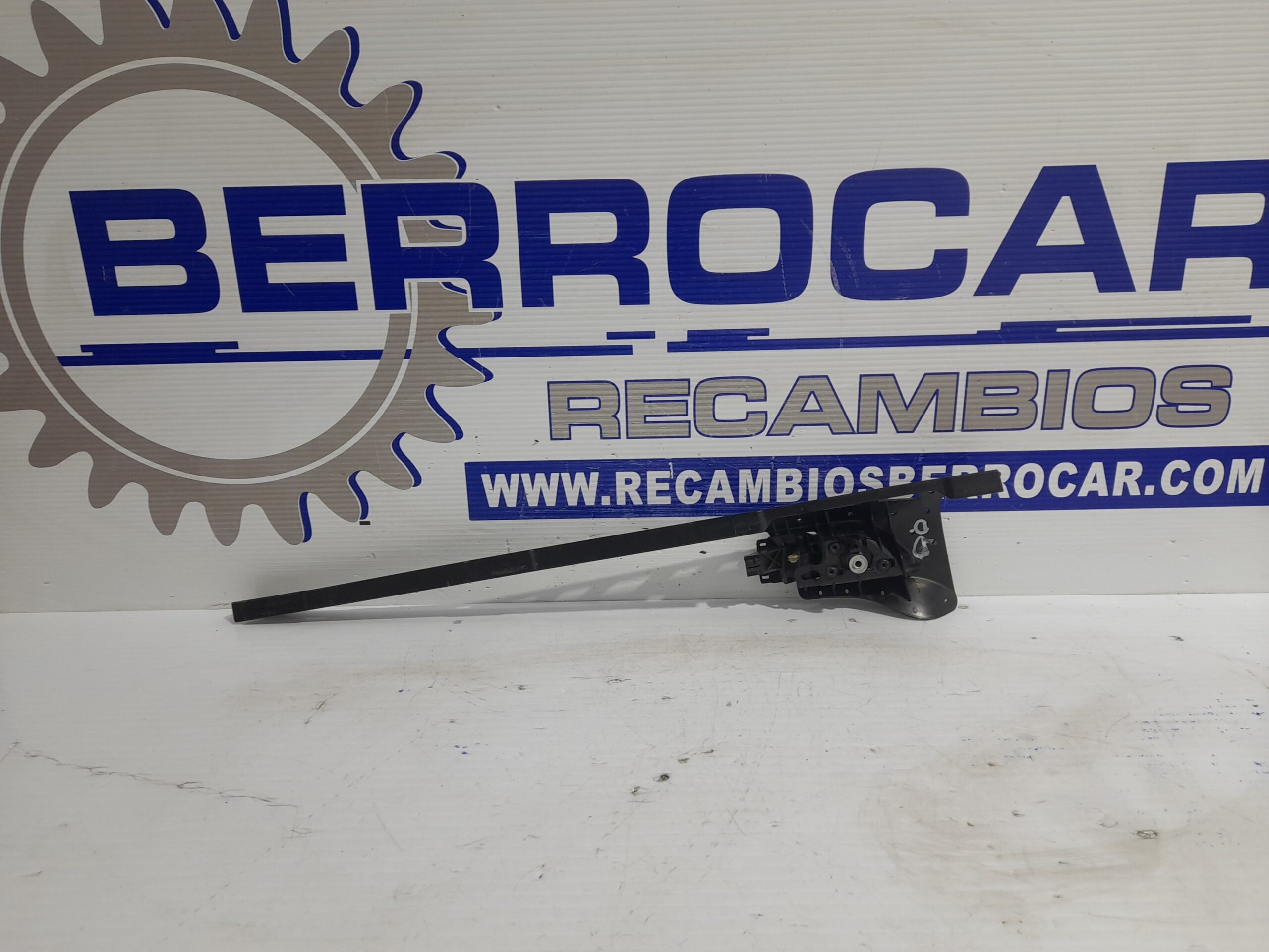 maneta_interior_delantera_derecha_316324987_opel_astra_h_ber_1_7_16v_cdti