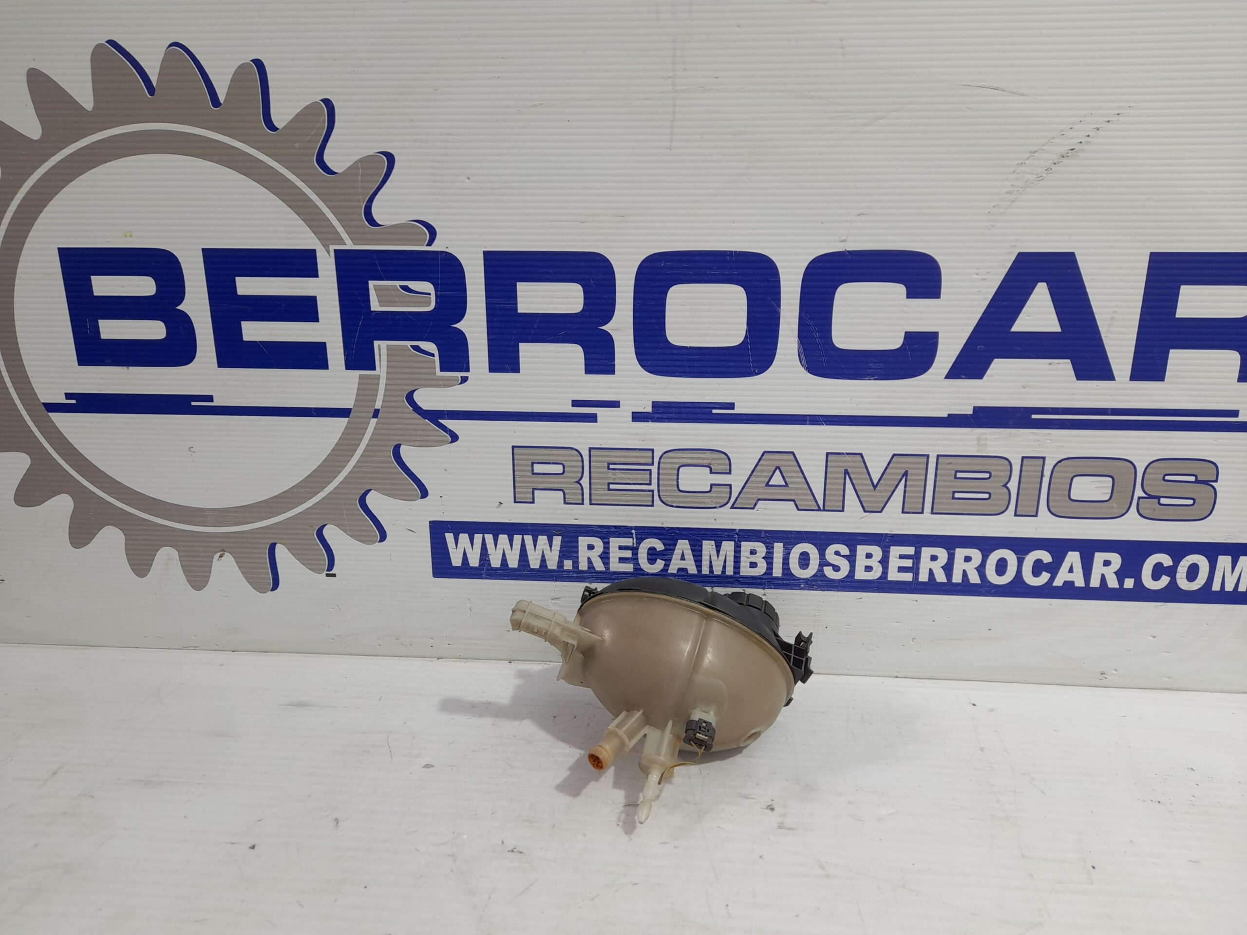 deposito_expansion_a2045000549_mercedes_benz_clase_e_w212_lim_2_1_cdi_cat