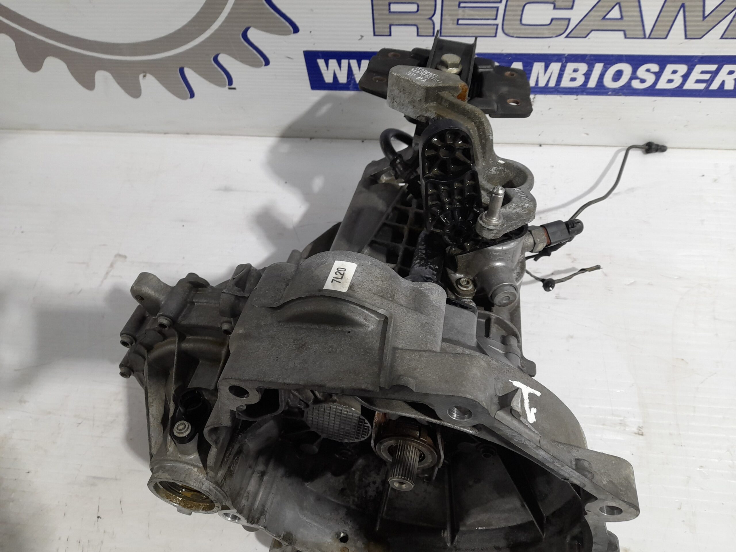 caja_cambios_0cf301103_seat_mii_kf1_1_0