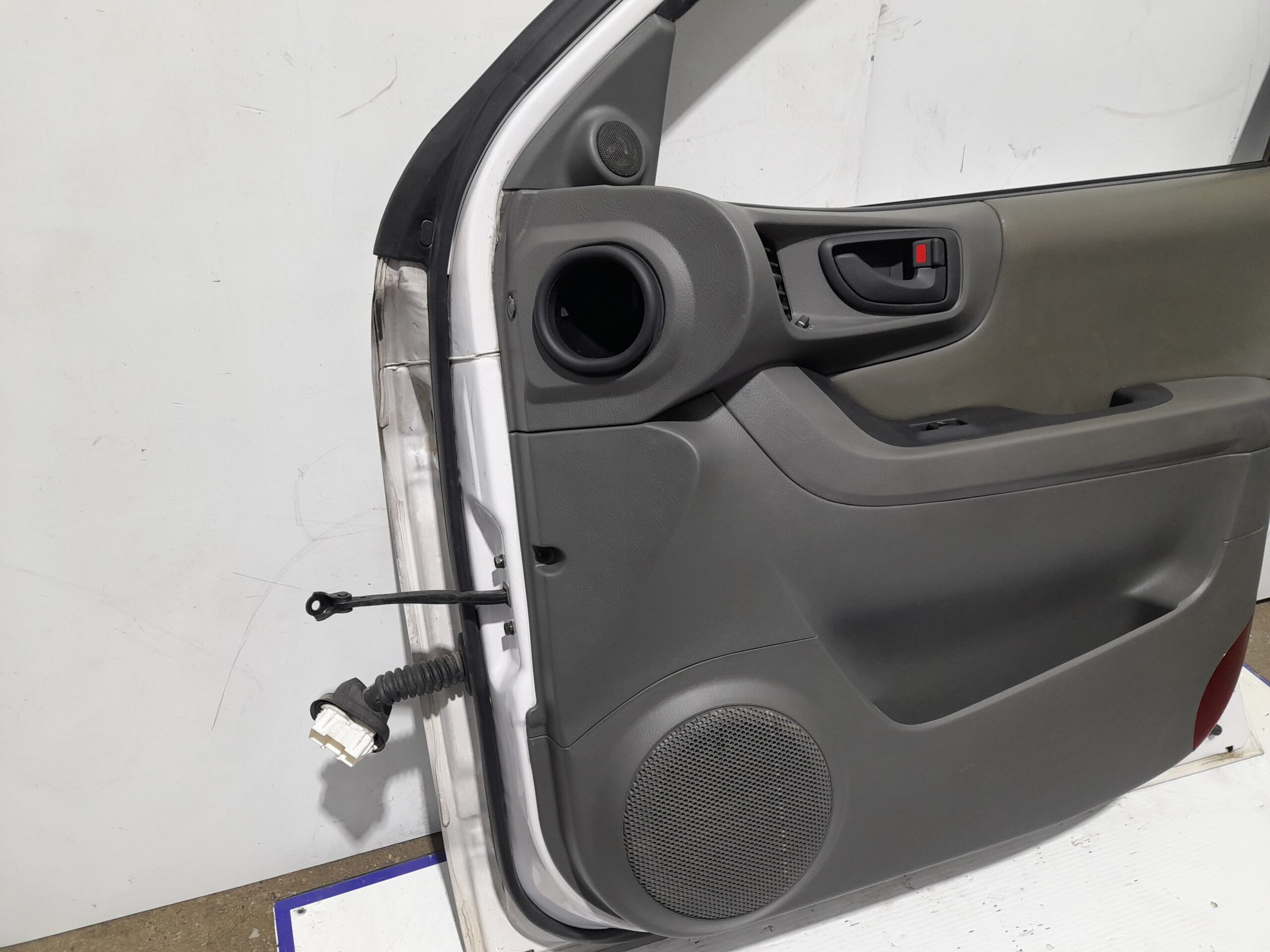 puerta_delantera_derecha_7600426110_hyundai_santa_fe_sm_2_0_crdi_cat