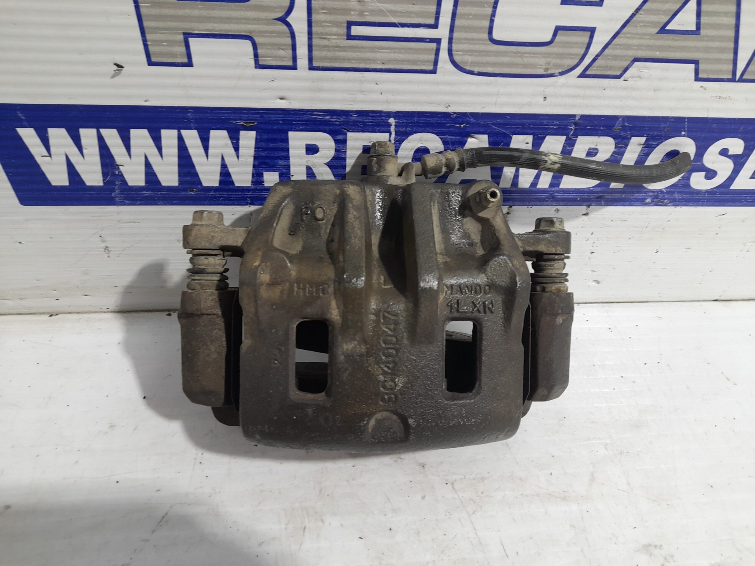 pinza_de_freno_delantera_izquierda_bc412035_hyundai_santa_fe_sm_2_0_crdi_cat