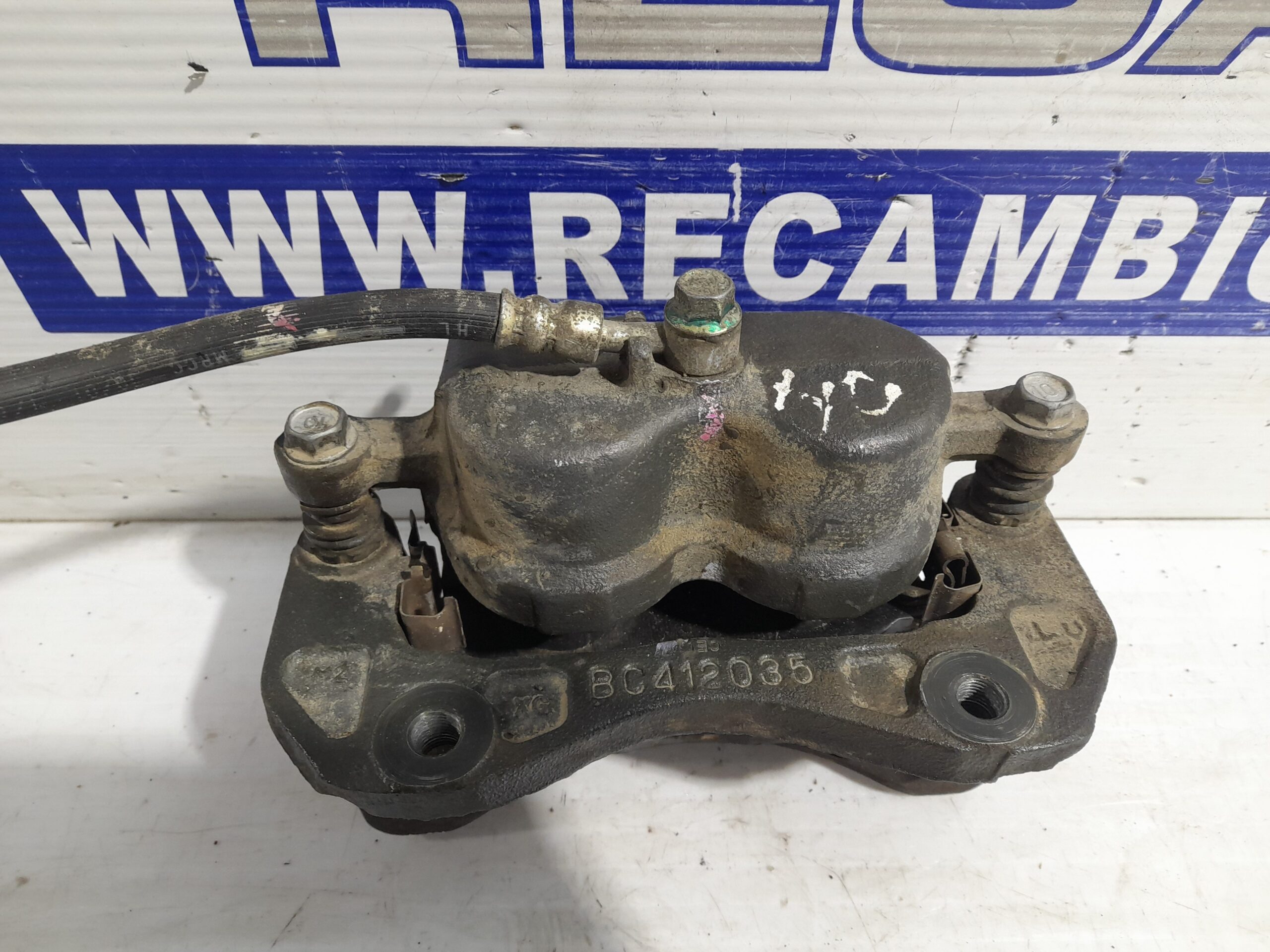 pinza_de_freno_delantera_izquierda_bc412035_hyundai_santa_fe_sm_2_0_crdi_cat