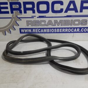 goma_contorno_8312026000yd_hyundai_santa_fe_sm_2_0_crdi_cat