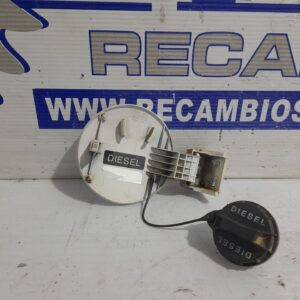 tapa_exterior_combustible_6951026000_hyundai_santa_fe_sm_2_0_crdi_cat