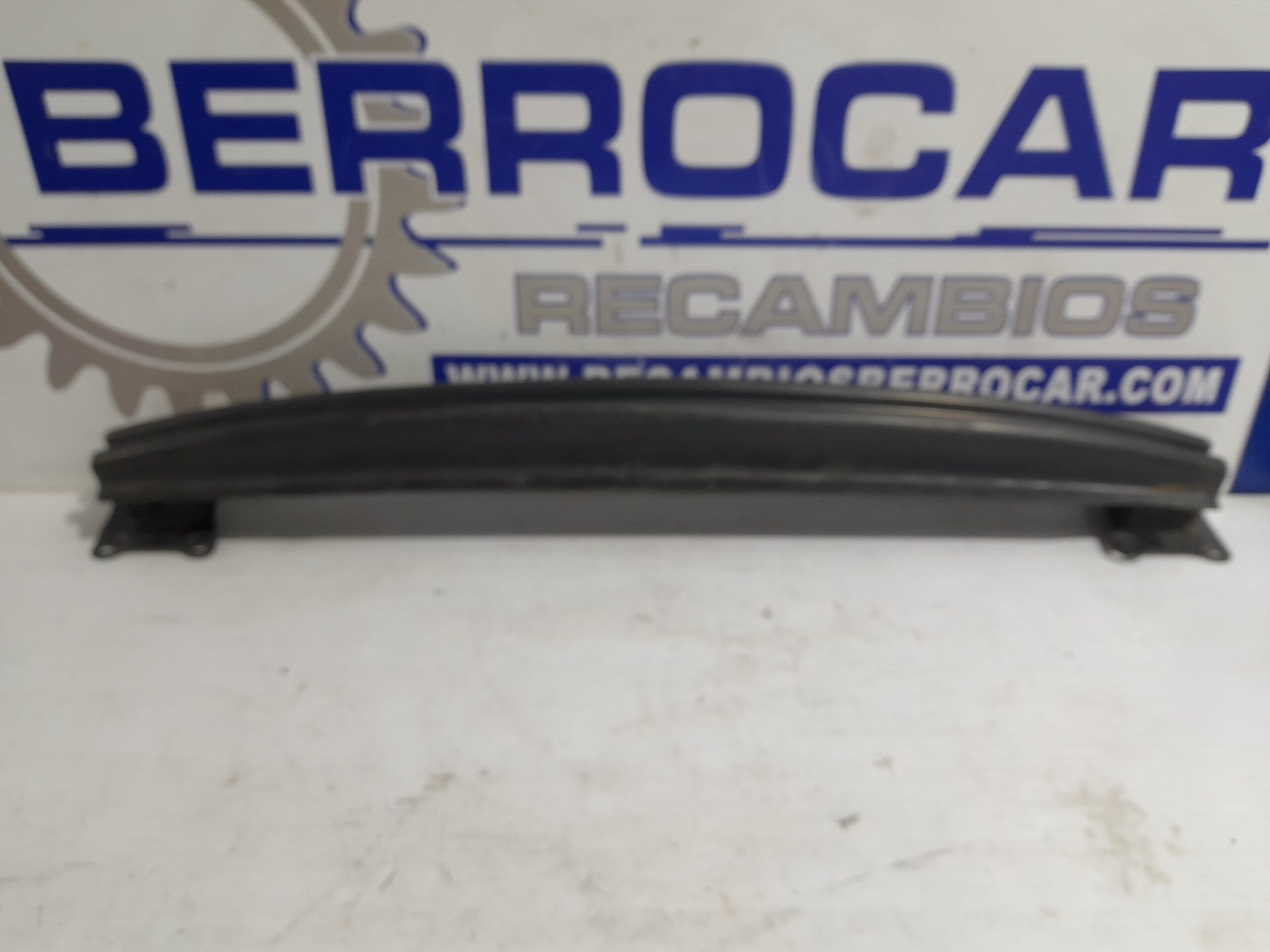 refuerzo_paragolpes_trasero_1k0807630_volkswagen_golf_v_berlina_1k1_1_9_tdi