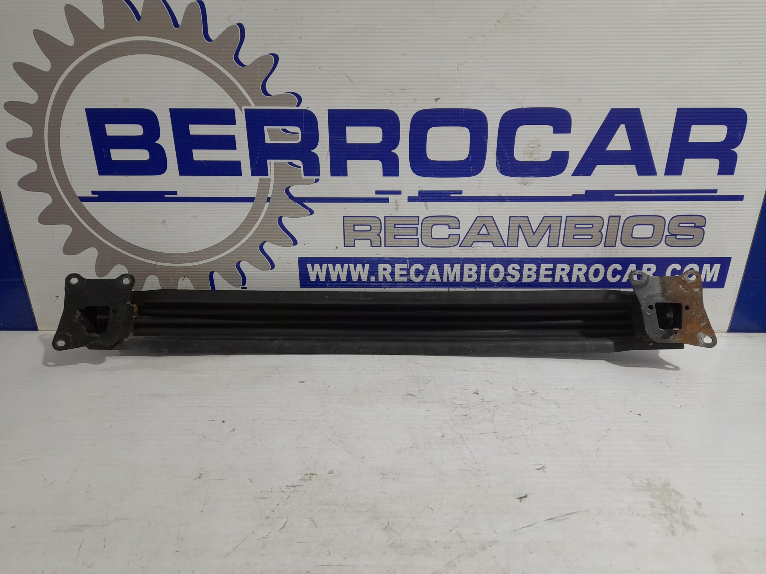 refuerzo_paragolpes_trasero_1k0807630_volkswagen_golf_v_berlina_1k1_1_9_tdi