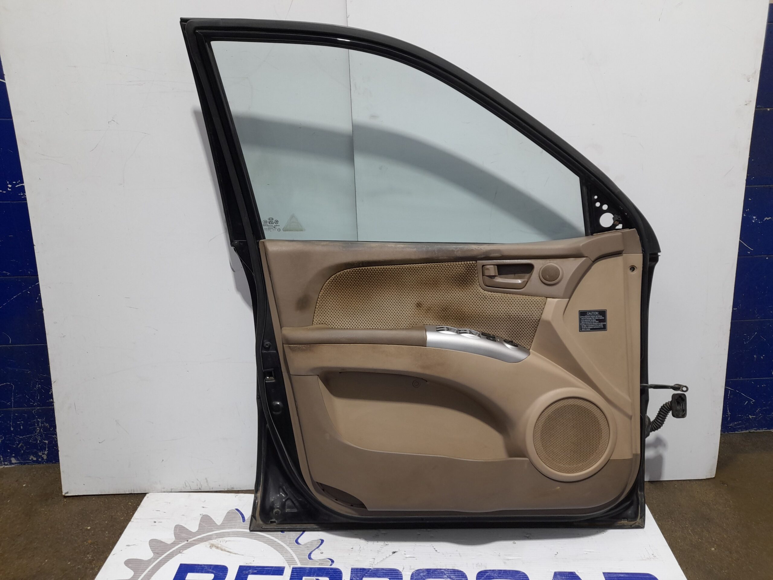 puerta_delantera_izquierda_760031f020_kia_sportage_2_0_turbodiesel_cat