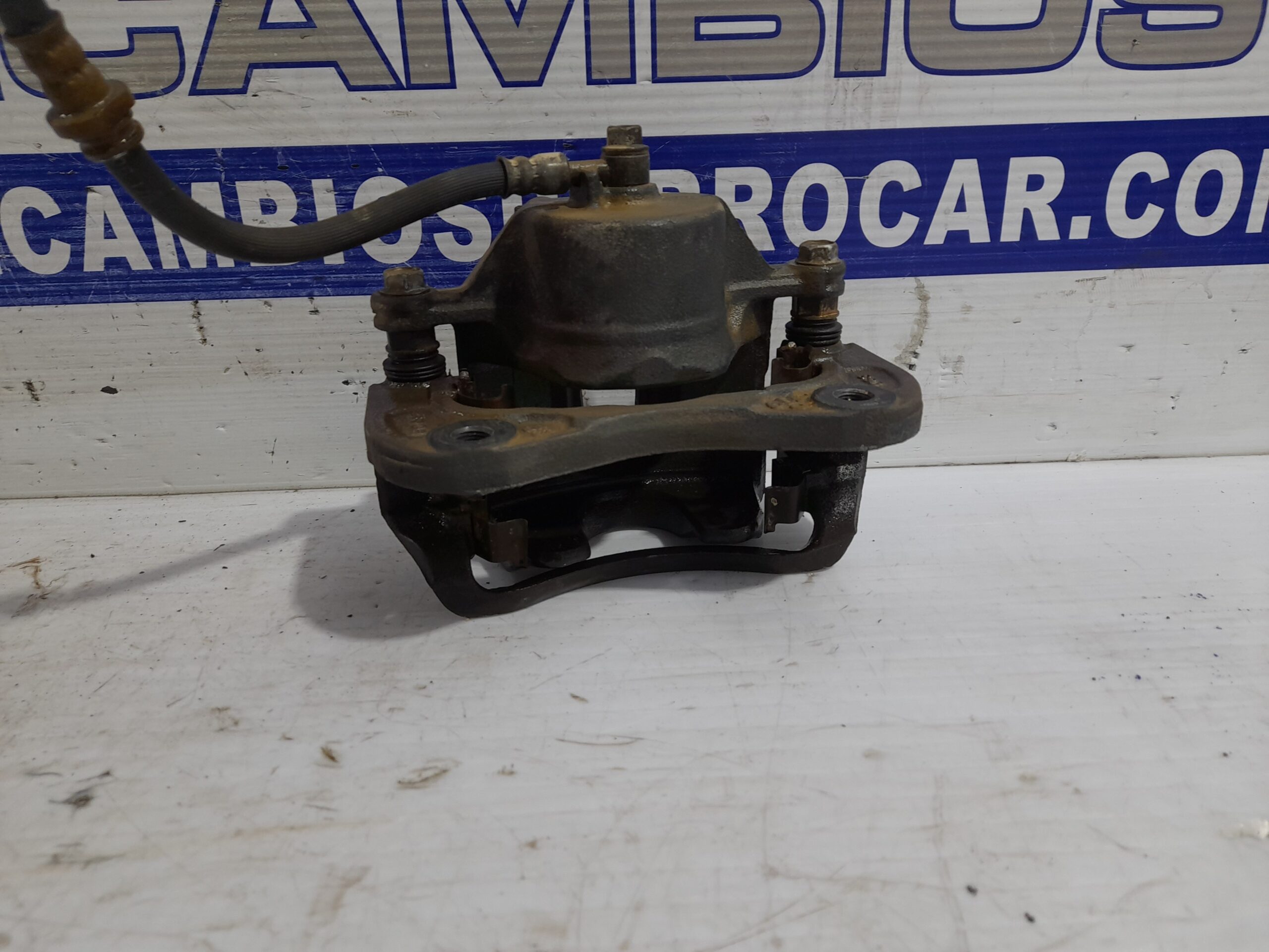 pinza_de_freno_delantera_izquierda_bc140082_kia_sportage_2_0_turbodiesel_cat