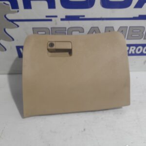 guantera_km84501a_kia_sportage_2_0_turbodiesel_cat