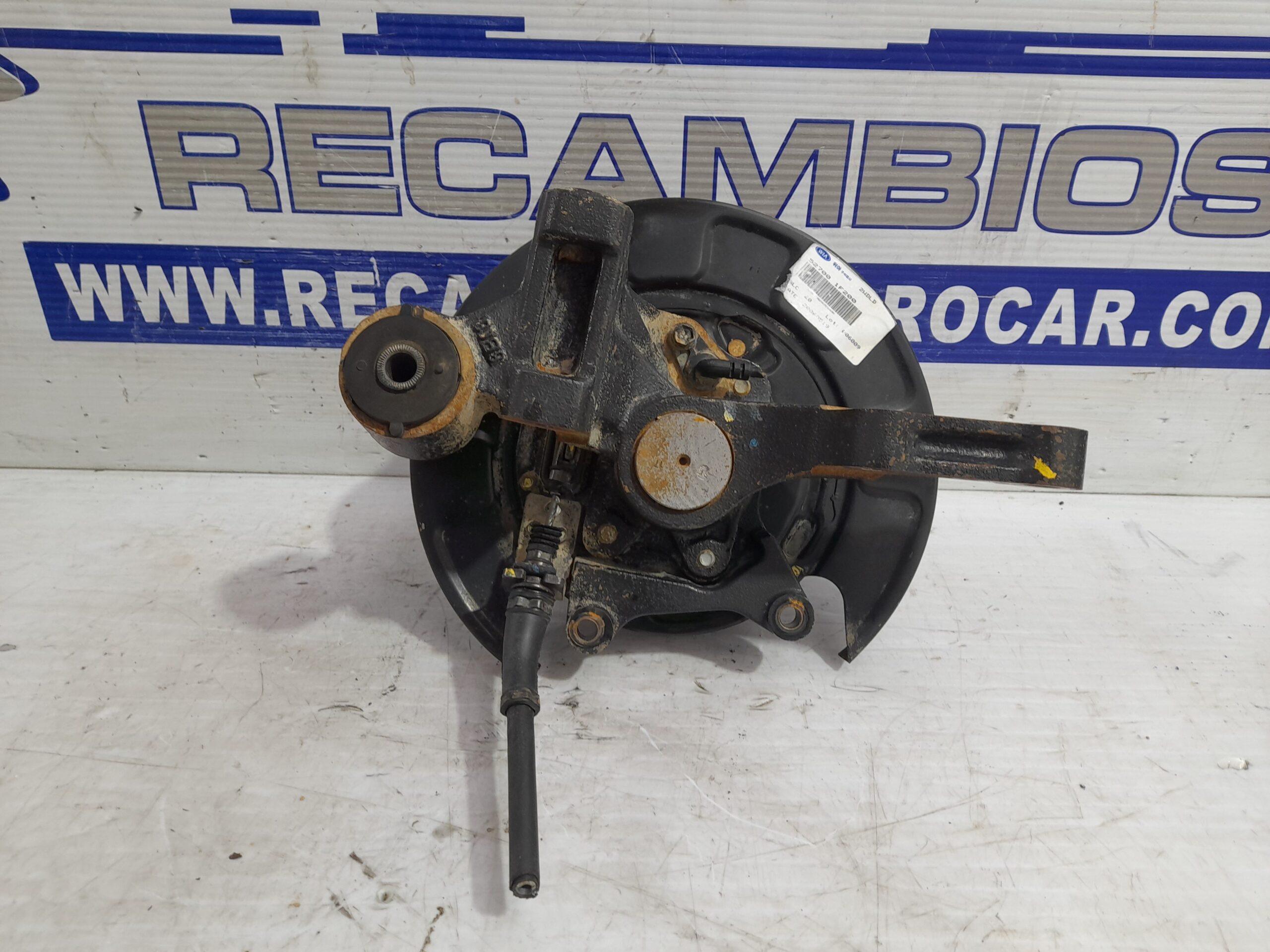 mangueta_trasera_izquierda_527001f200_kia_sportage_2_0_turbodiesel_cat