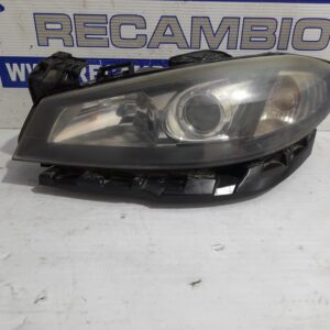 faro_izquierdo_8200555905_renault_laguna_ii_bg0_1_9_dci_diesel_fap