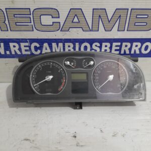 cuadro_instrumentos_8200291334_renault_laguna_ii_bg0_1_9_dci_diesel_fap