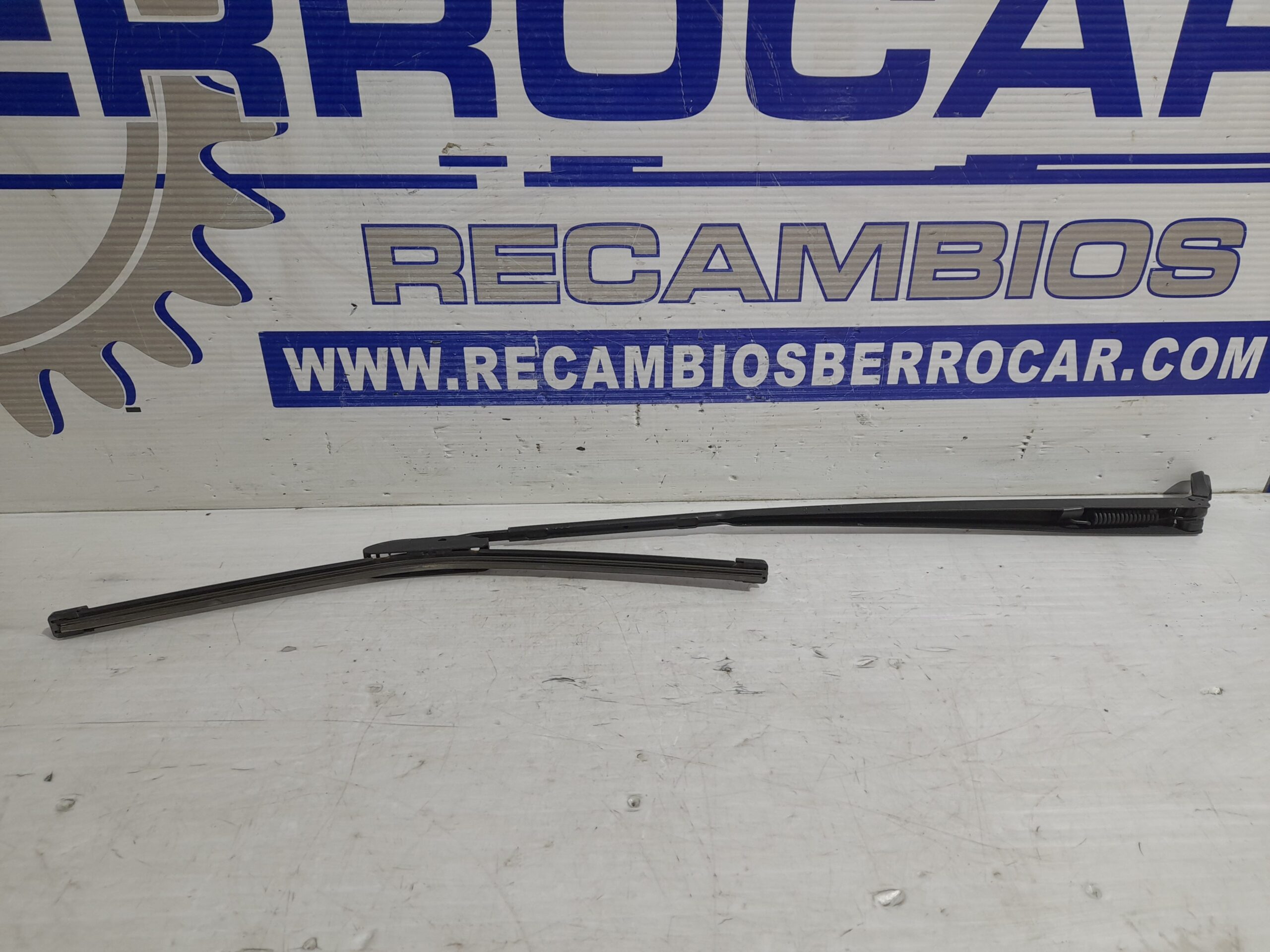 brazo_limpia_delantero_derecho_80004986_renault_laguna_ii_bg0_1_9_dci_diesel_fap