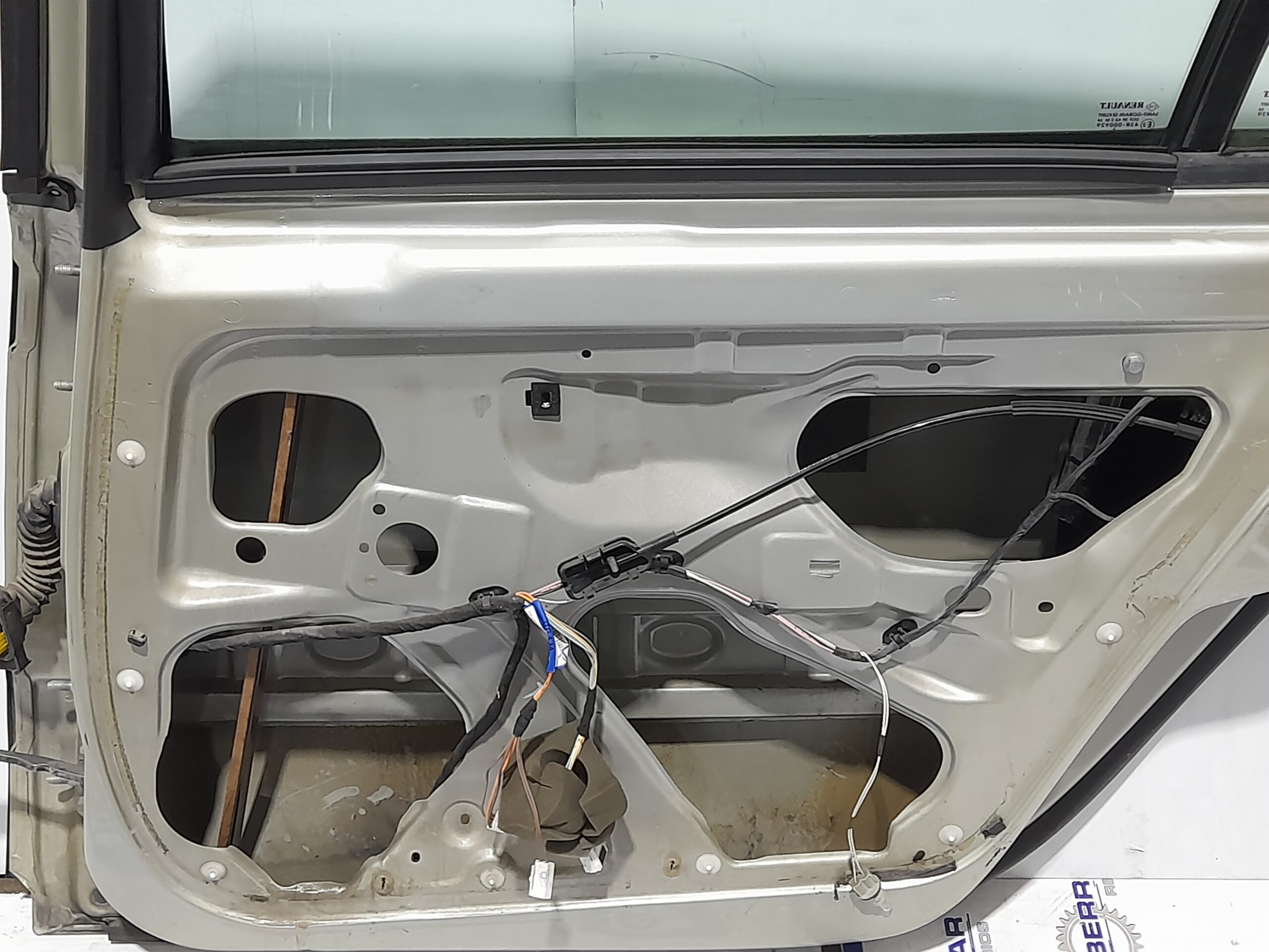 puerta_trasera_derecha_7751472441_renault_laguna_ii_bg0_1_9_dci_diesel_fap