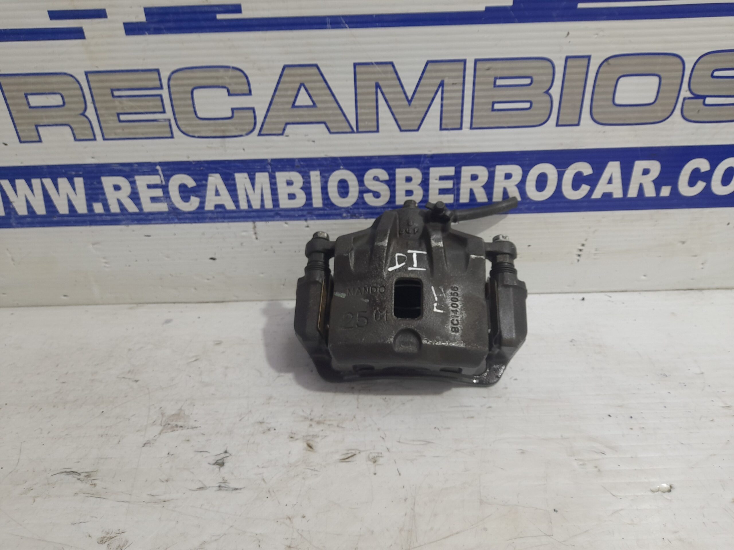 pinza_de_freno_delantera_izquierda_bc140056_hyundai_elantra_xd_2_0_crdi_cat