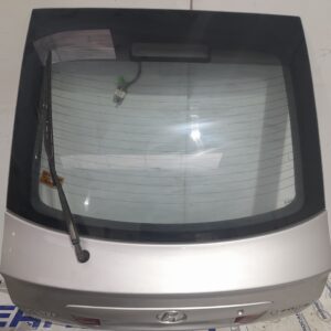 porton_trasero_737002d291_cristal_de_regalo_hyundai_elantra_xd_2_0_crdi_cat