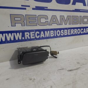 cenicero_845512d300_hyundai_elantra_xd_2_0_crdi_cat