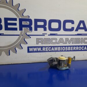 cinturon_seguridad_delantero_izquierdo_888702d700_hyundai_elantra_xd_2_0_crdi_cat