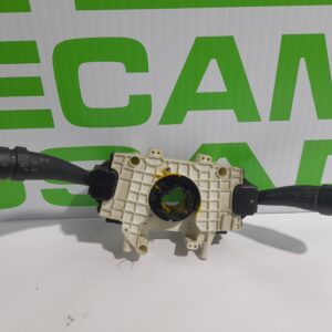 mando_multifuncion_s_qb98_934602d161_hyundai_elantra_xd_2_0_crdi_cat