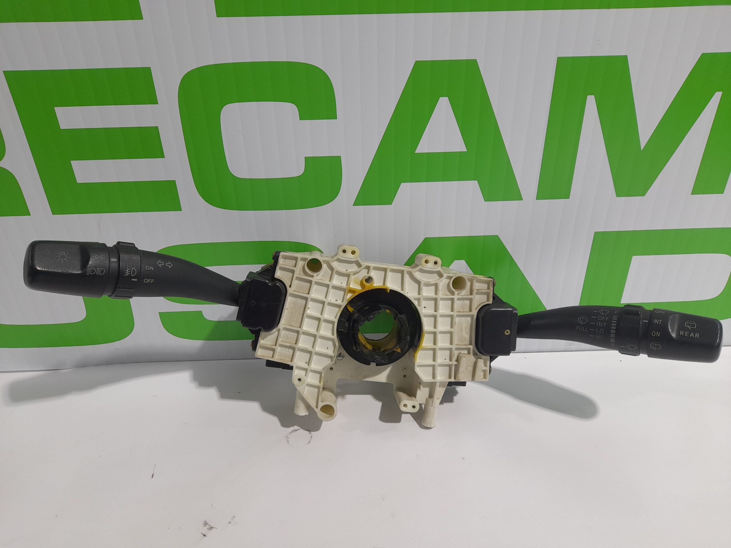 mando_multifuncion_s_qb98_934602d161_hyundai_elantra_xd_2_0_crdi_cat