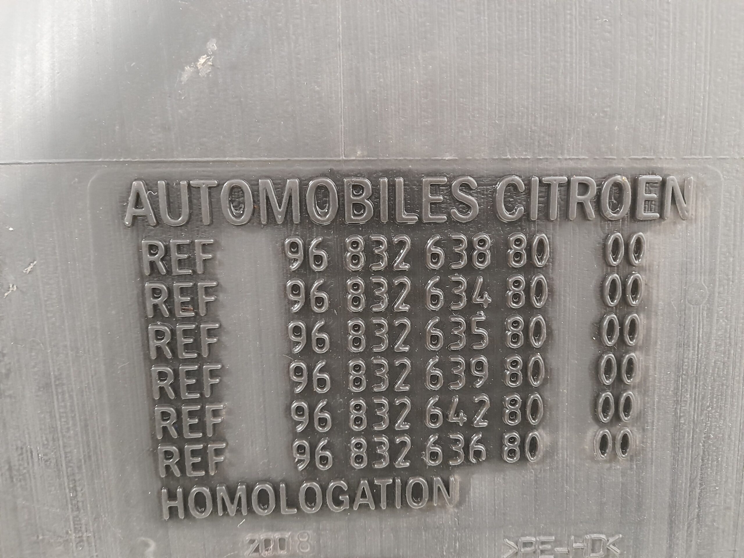 deposito_combustible_9683263880_citr_n_c4_sedan_1_6_16v_cat_nfu_tu5jp4