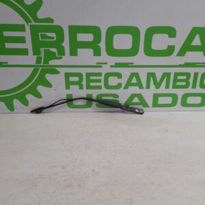 brazo_limpia_delantero_derecho_80007697b_iveco_daily_caja_cerrada_2006_3_0_diesel