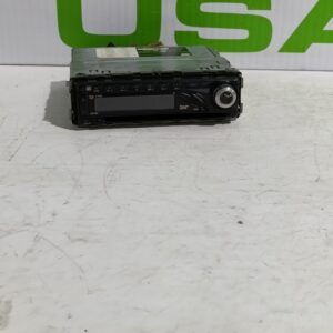 sistema_audio_radio_cd_kdg162_iveco_daily_caja_cerrada_2006_3_0_diesel