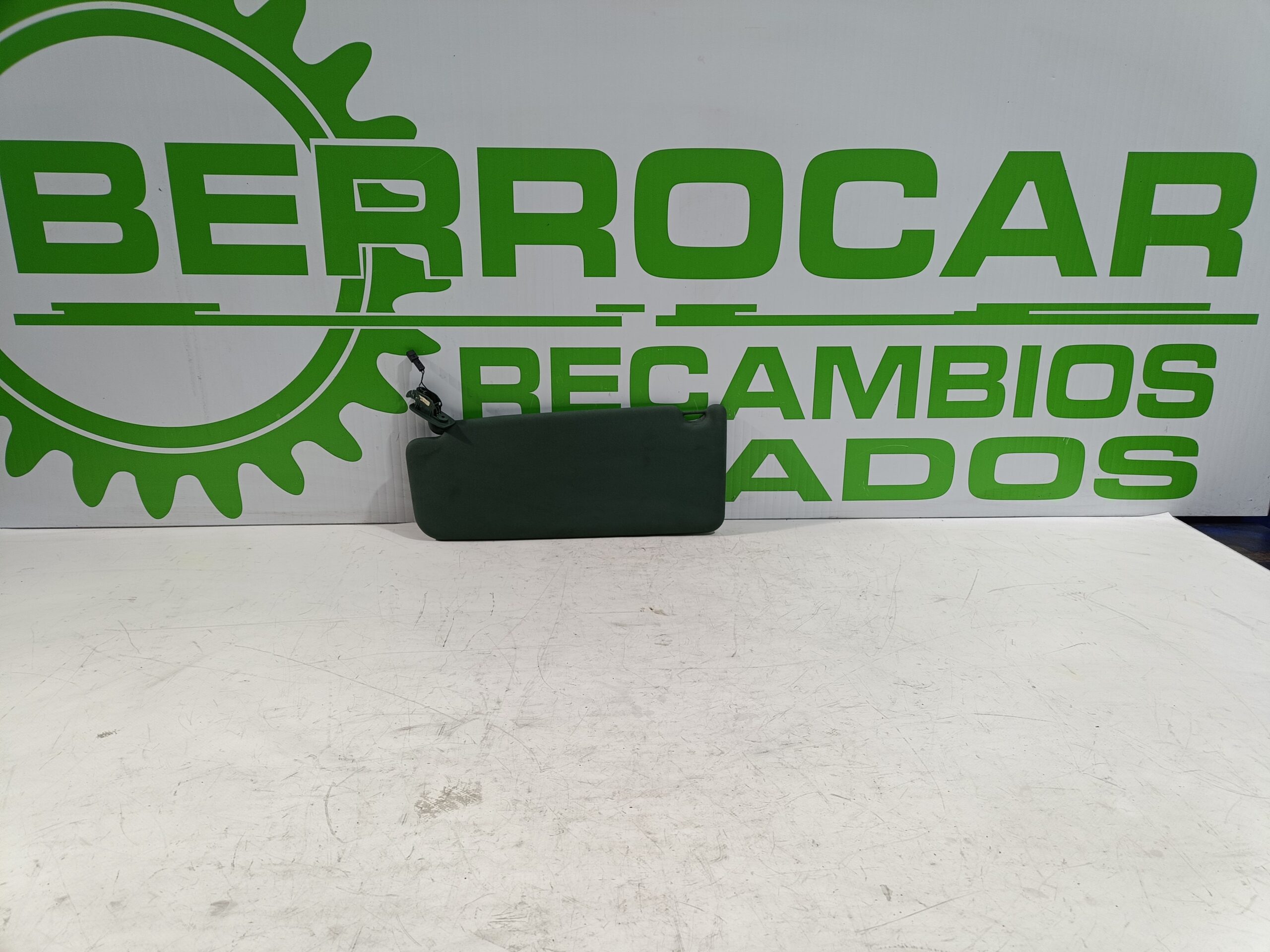 parasol_derecho_4b0857552_audi_a6_berlina_4b2_2_5_tdi_quattro