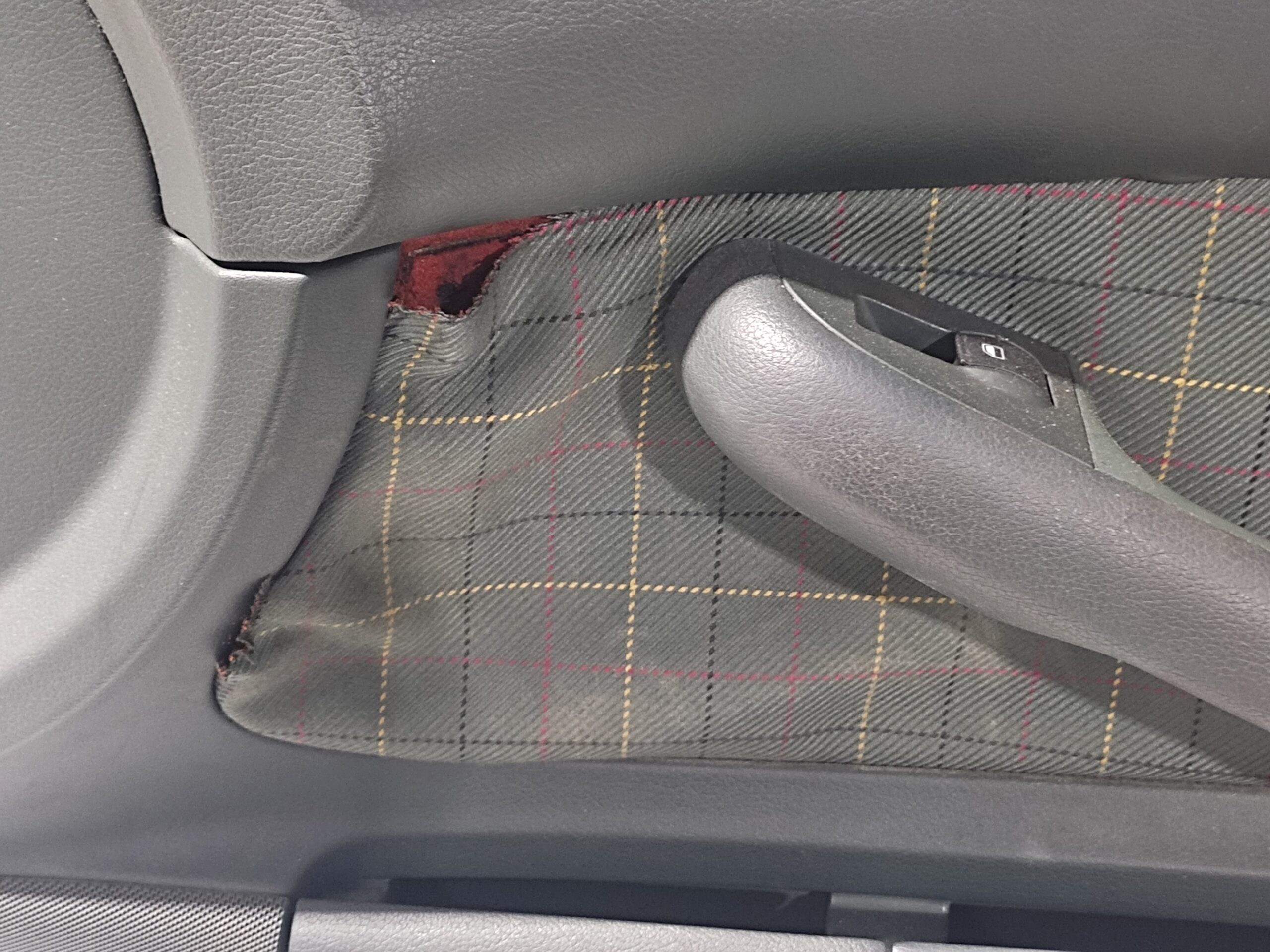 puerta_delantera_derecha_4z7831052a_audi_a6_berlina_4b2_2_5_tdi_quattro