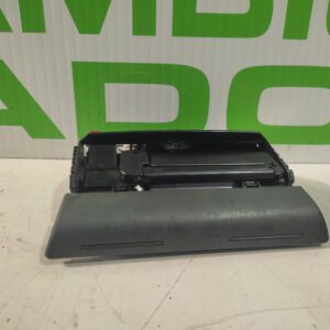 cenicero_4b0857951_audi_a6_berlina_4b2_2_5_tdi_quattro