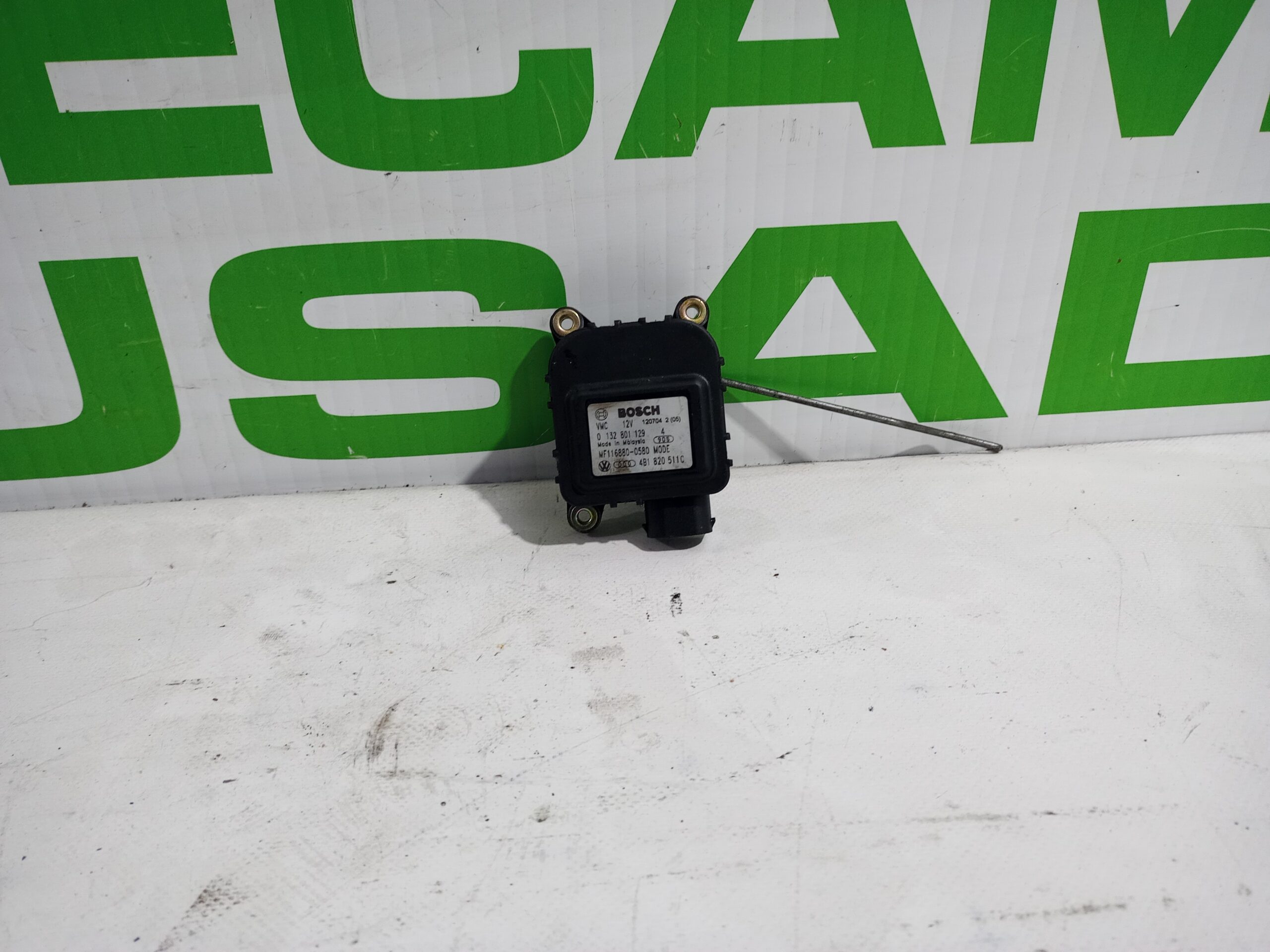 motor_apertura_trampillas_4b1820511c_audi_a6_berlina_4b2_2_5_tdi_quattro