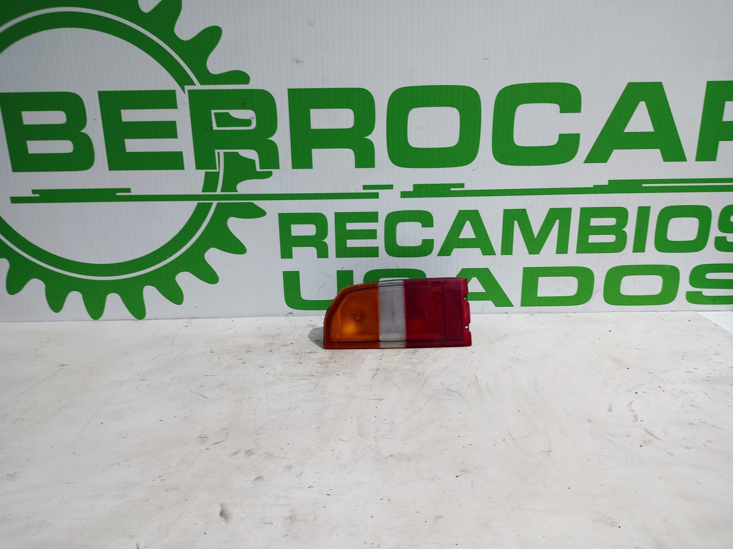 piloto_trasero_derecho_piloto_trasero_derecho_suzuki_vitara_suzuki_vitara_se_sv_et_1_9_turbodiesel