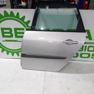 puerta_trasera_izquierda_821014922r_renault_scenic_ii_1_9_dci_diesel