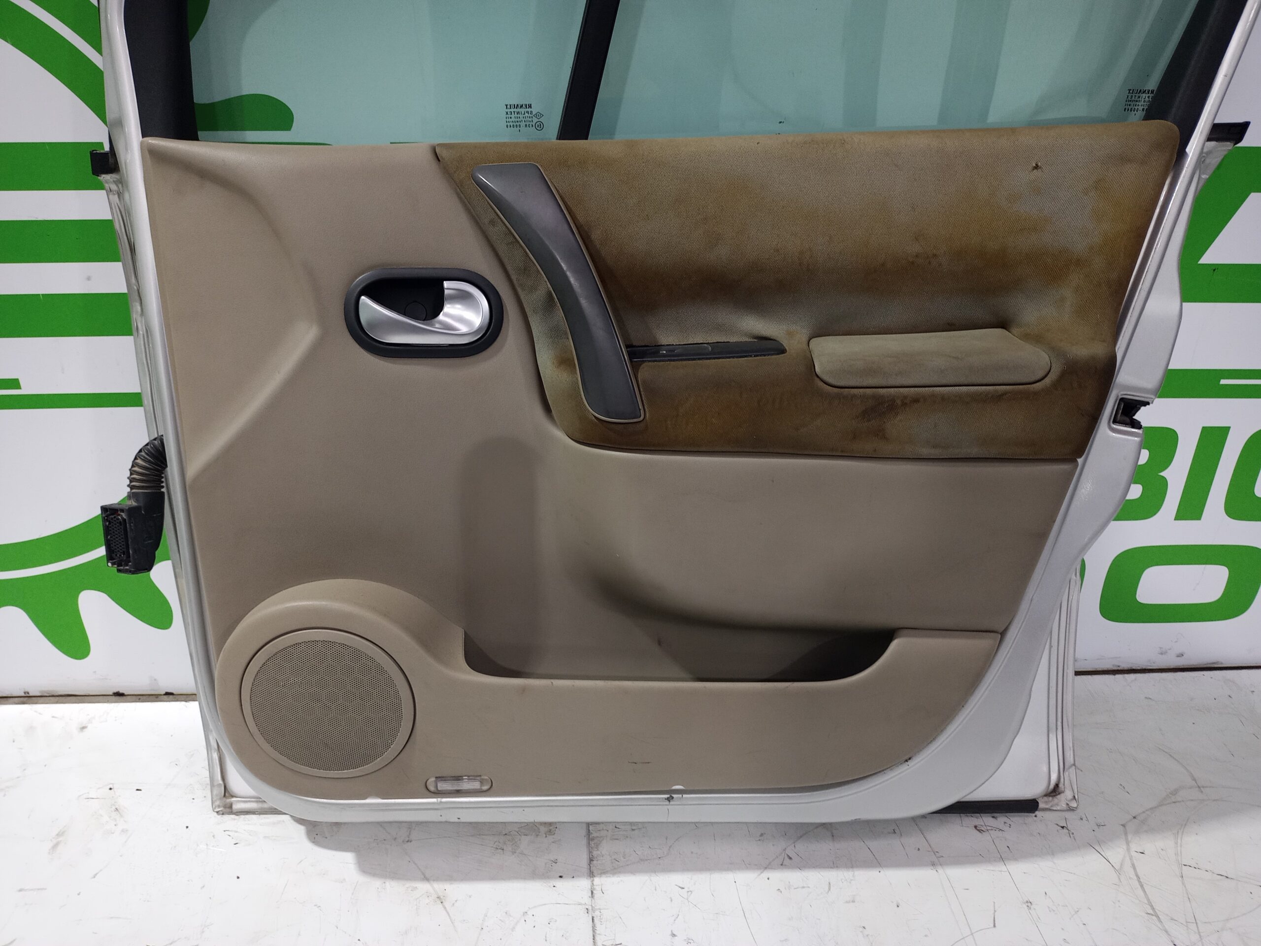 puerta_delantera_derecha_7751477220_renault_scenic_ii_1_9_dci_diesel