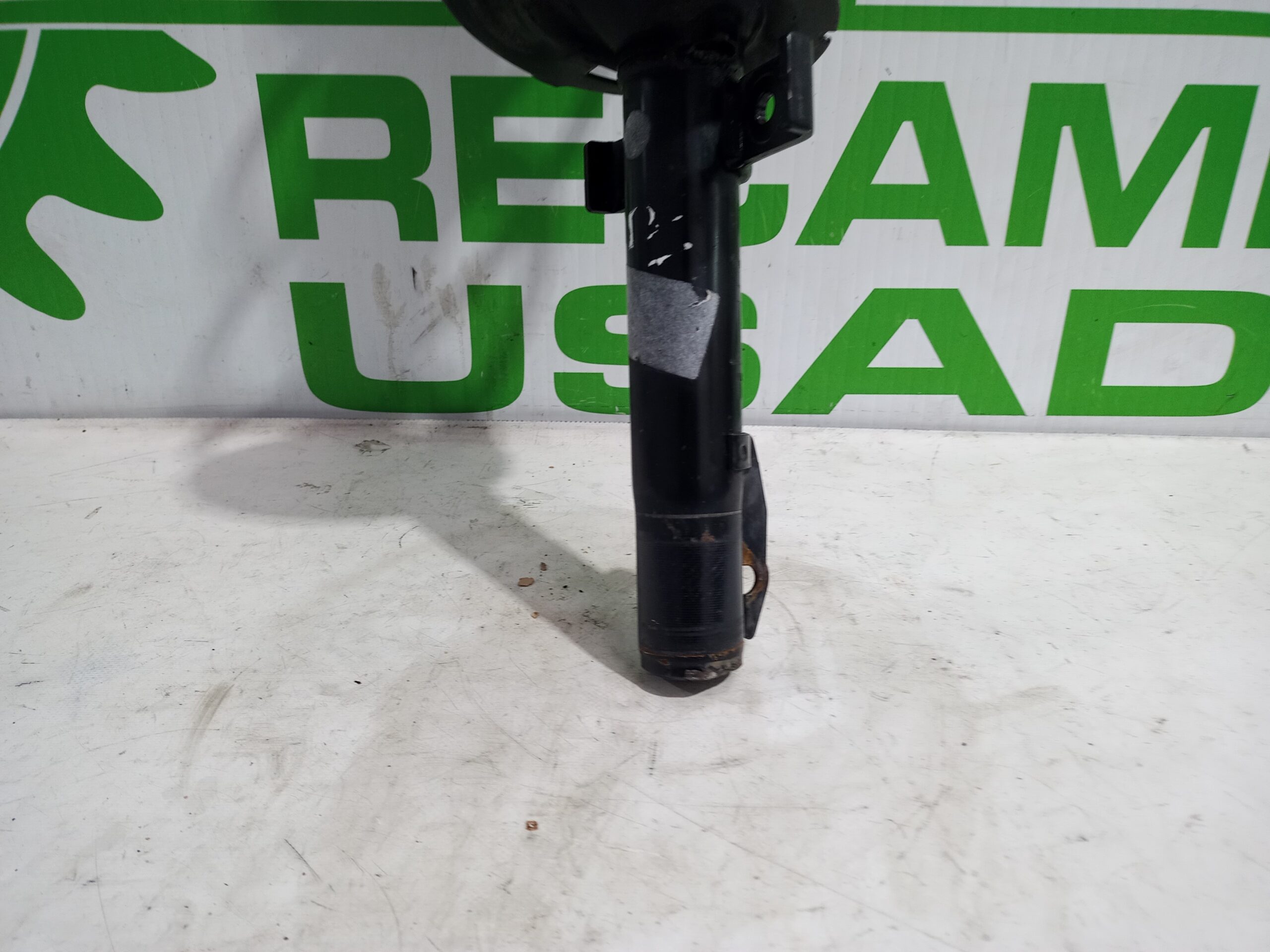 amortiguador_delantero_izquierdo_8200472411_renault_scenic_ii_1_9_dci_diesel