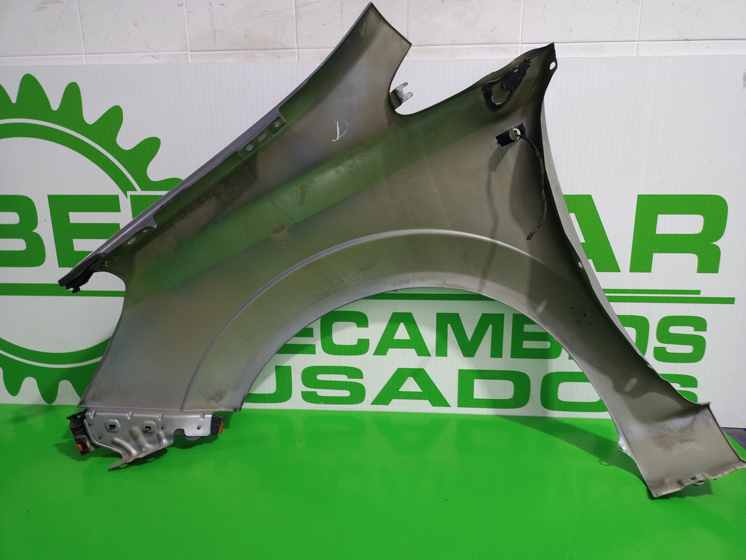 aleta_delantera_derecha_13145066_93184412_opel_zafira_b_1_9_cdti_cat_z_19_dtl