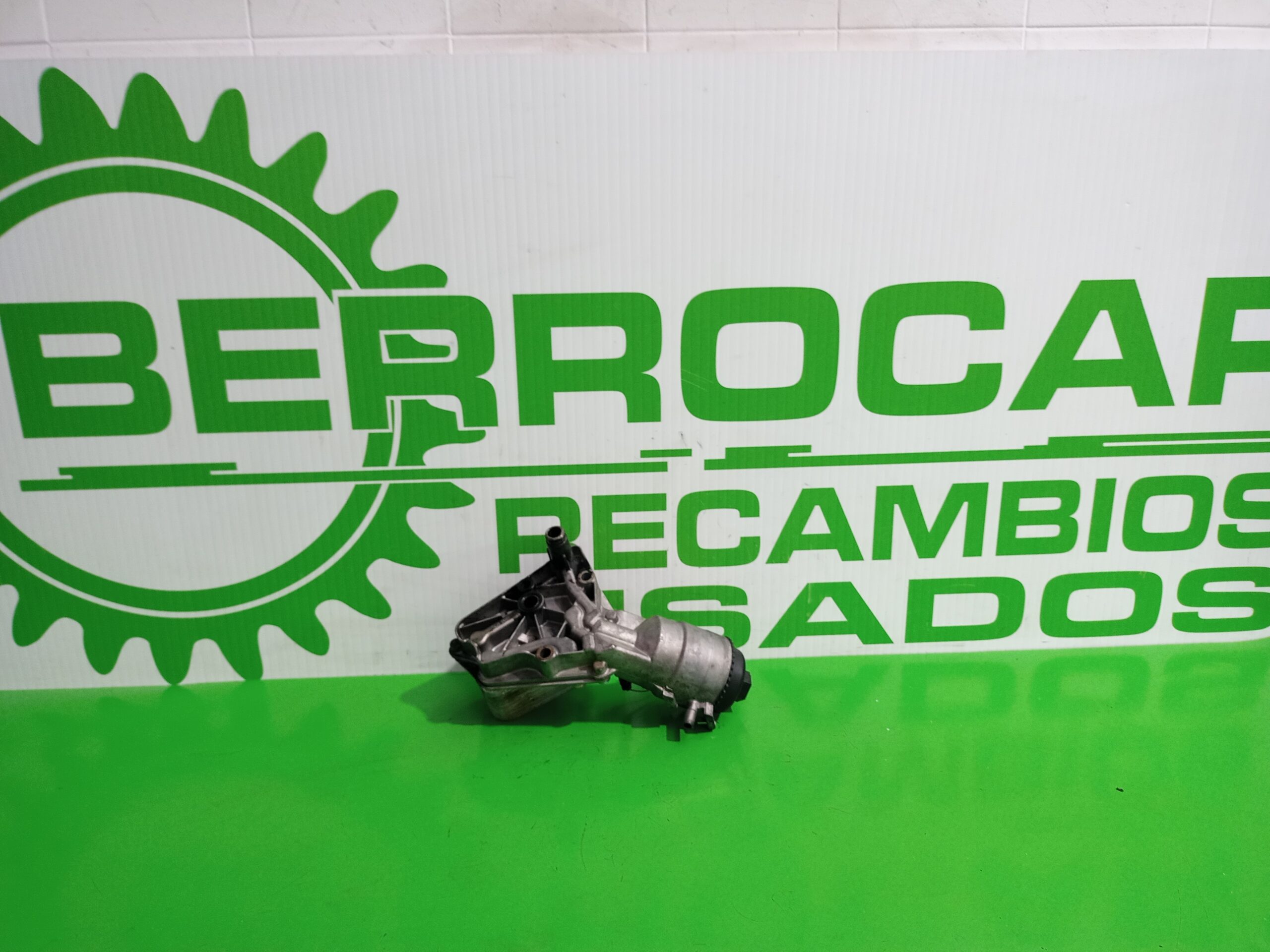 enfriador_aceite_motor_5989070231_opel_zafira_b_1_9_cdti_cat_z_19_dtl