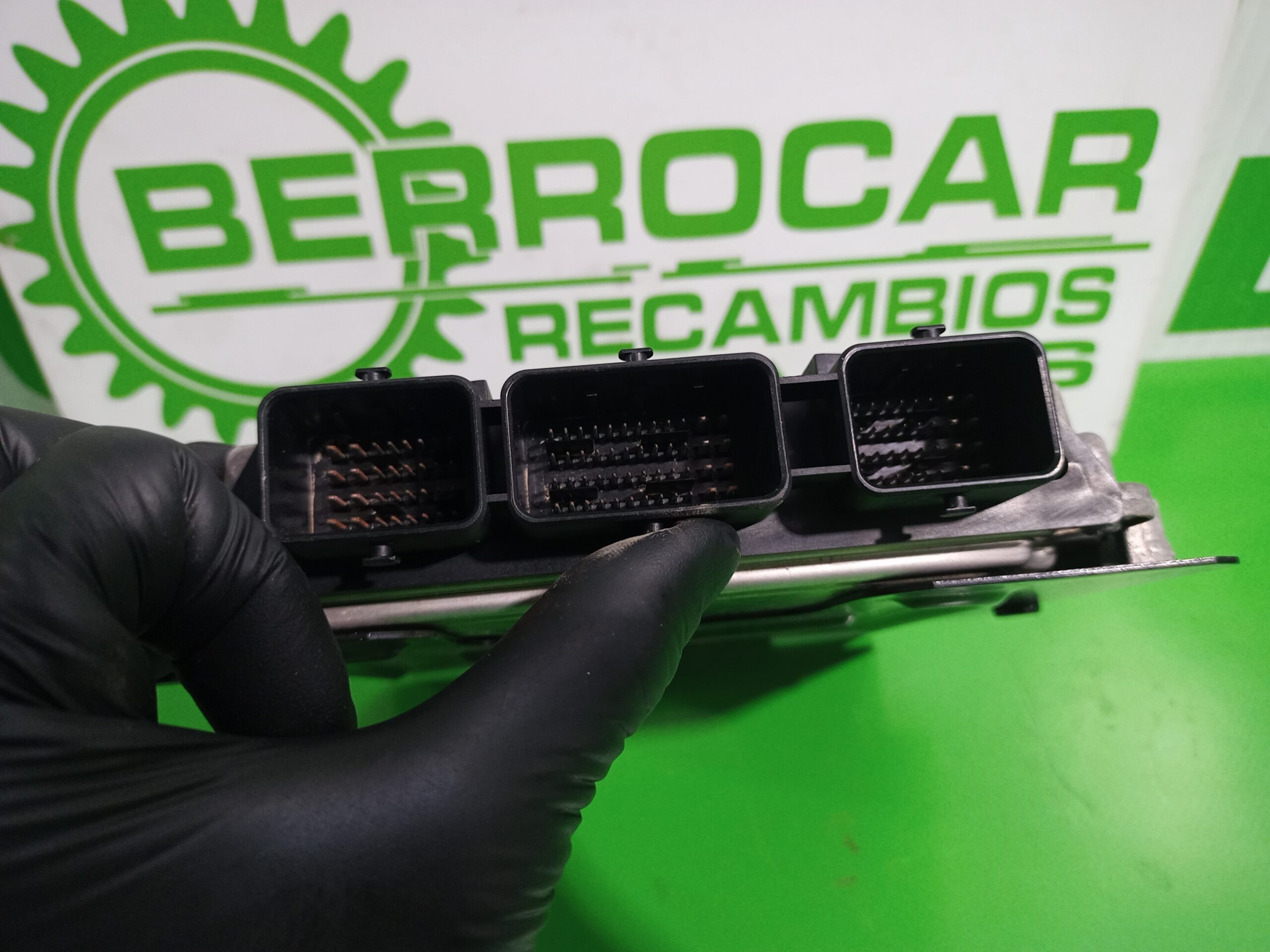 centralita_motor_uce_9653958980_citr_n_c4_berlina_1_6_16v_hdi