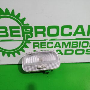 luz_interior_9652262180_citr_n_c4_berlina_1_6_16v_hdi